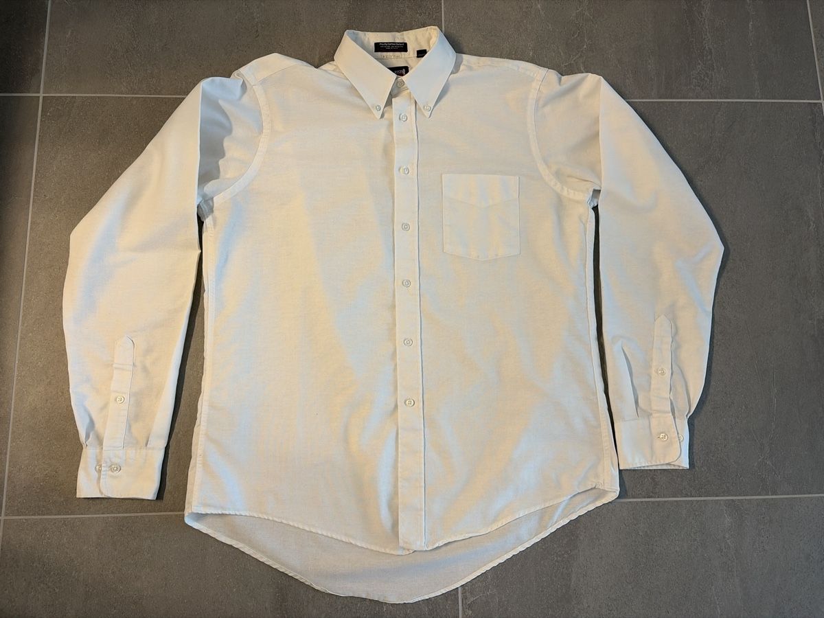 Camicie: Hemd – Usato da Fraubrunnen venduto da amm_7kp6