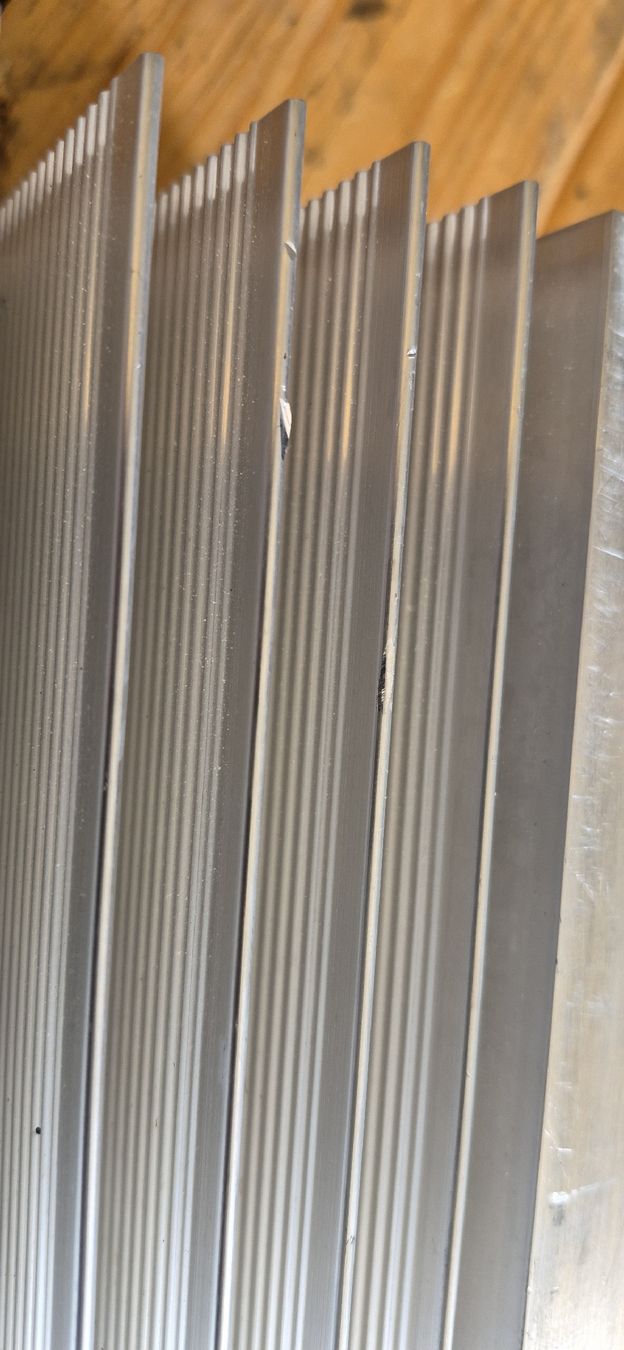 Componenti elettronici: Aluminium Kühlkörper,  4.2Kilogramm – Usato da Buttisholz venduto da REX001 3