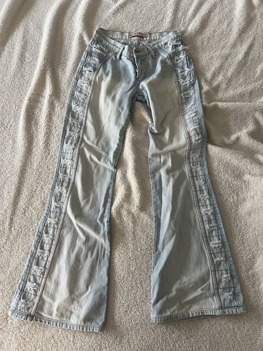 Jeans: Vintage low rise flared jeans – Usato da Birsfelden venduto da kik_qtt8