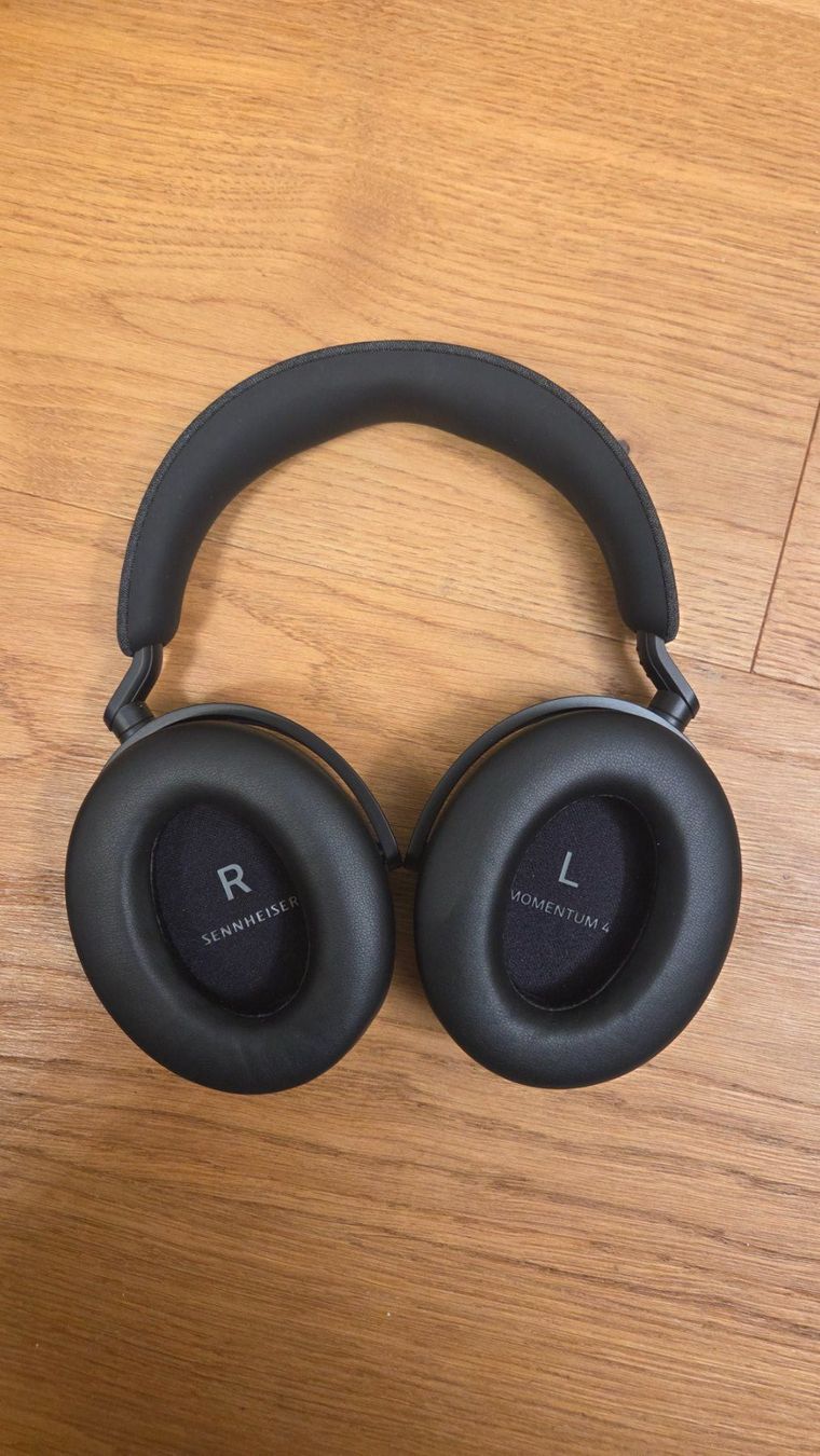 Sennheiser Cuffie: Sennheiser Momentum 4 Wireless – Nuovo (secondo la descrizione) da Wallisellen venduto da rea_8qkx 4