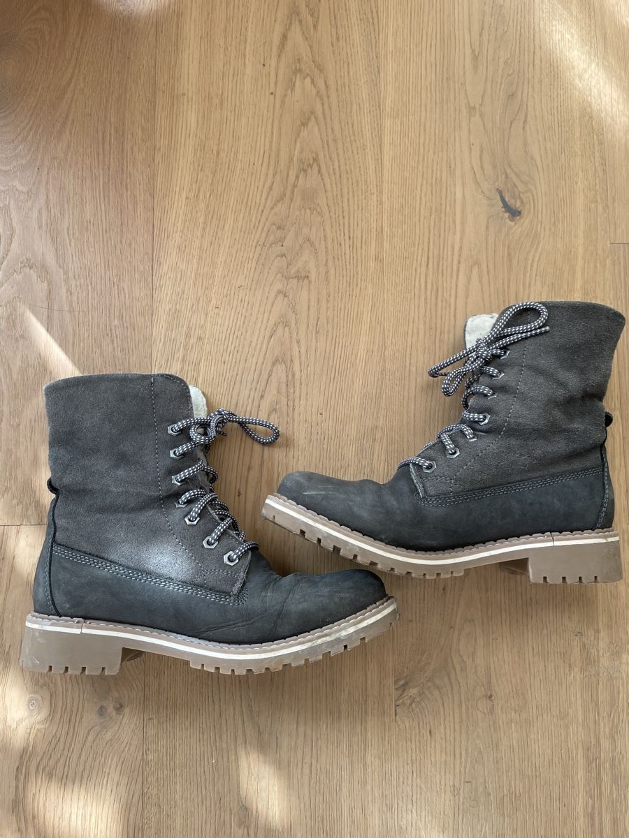 Tamaris Damenschuhe: Tamaris Winterboots – Gebraucht aus Münchenbuchsee von Cideri 2