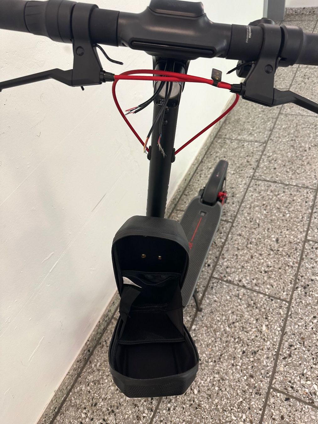 Segway Kickboard: E-Scooter Ninebot - Segway – Difettoso da Liestal venduto da FuV01 1