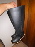 Neue kuschlige Stiefel für Herbst