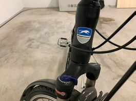 Hochwertiges wenig gefahrenes Trekkingvelo von Steppenwolf
