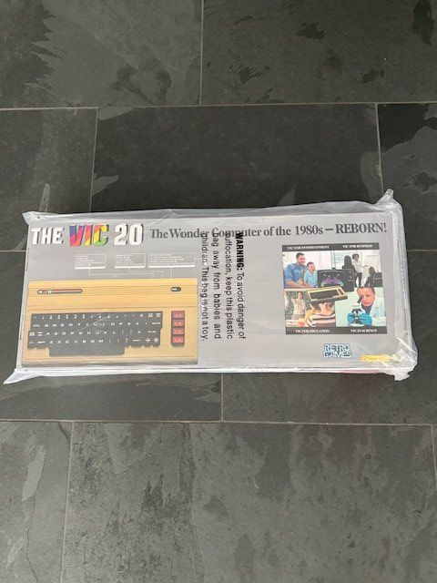 Commodore PC: Retro Games The Vic 20 – Nuovo e nell'imballaggio originale da Lyss venduto da tsawo 1