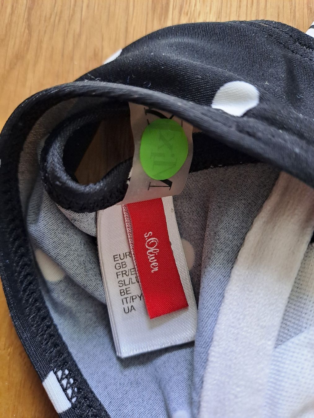 S.Oliver Costumi da bagno & Bikini: Schönes s.Oliver Bikini Oberteil, Grösse 44D, Bademode – Nuovo (secondo la descrizione) da Münchenbuchsee venduto da Babsique 3