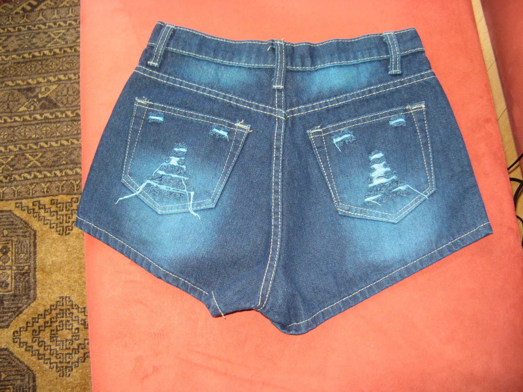 Pantaloni: Shorts, Hotpants, Gr. 36 – Nuovo (secondo la descrizione) da Zürich venduto da apil 2