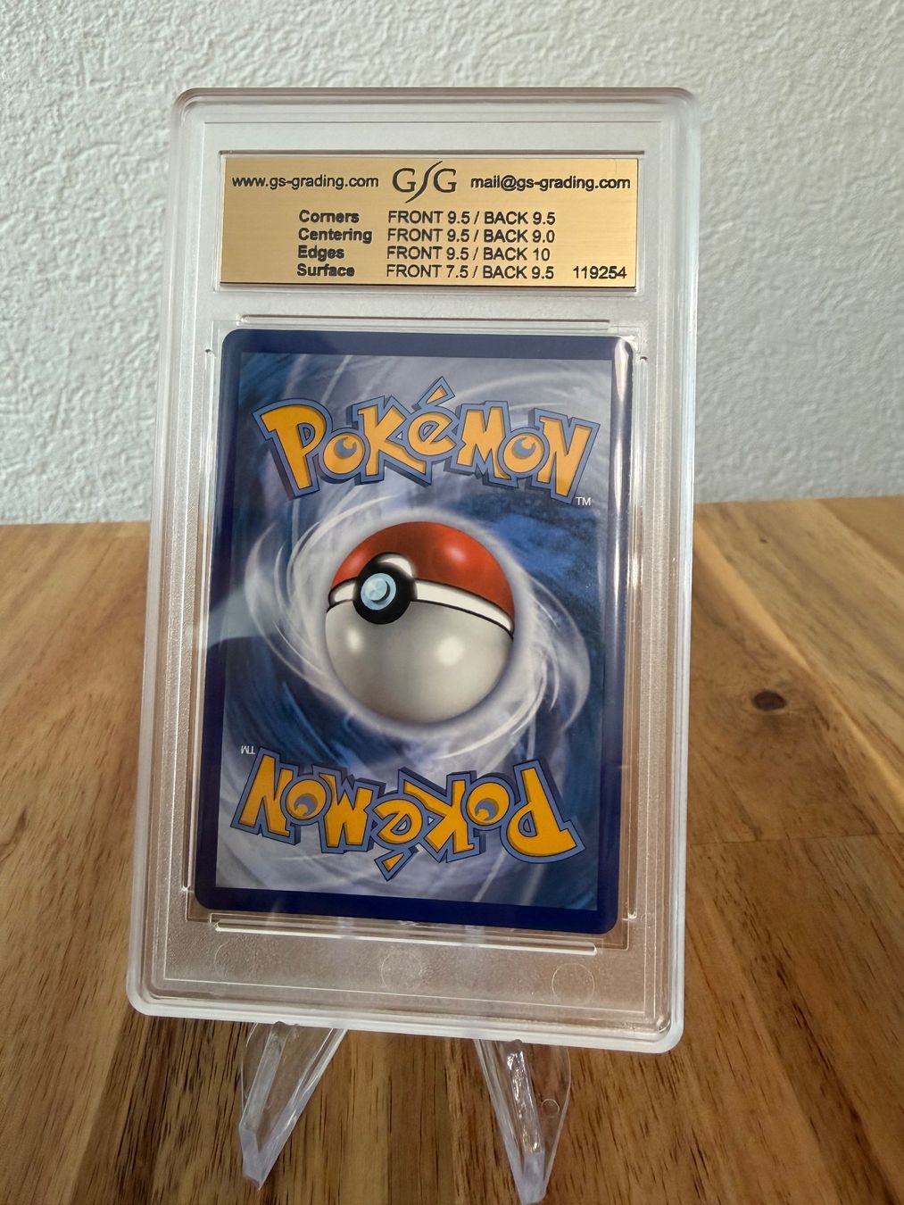 Pokémon Carte collezionabili: Rainbow Pikachu GSG 9 – Usato da Anglikon venduto da Zappierjester85 1