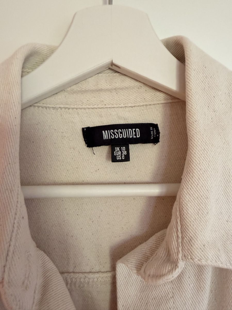 Blusen: Missguided Hemdbluse, Grösse 38, neuwertig – Gebraucht aus Appenzell von Bienz 2