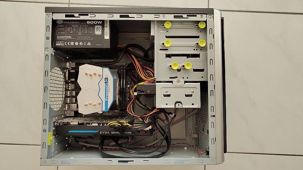 PCs: Tower, Office PC, Computer, Intel, Nvidia, HDD – Gebraucht aus Ballwil von bom_ar 1
