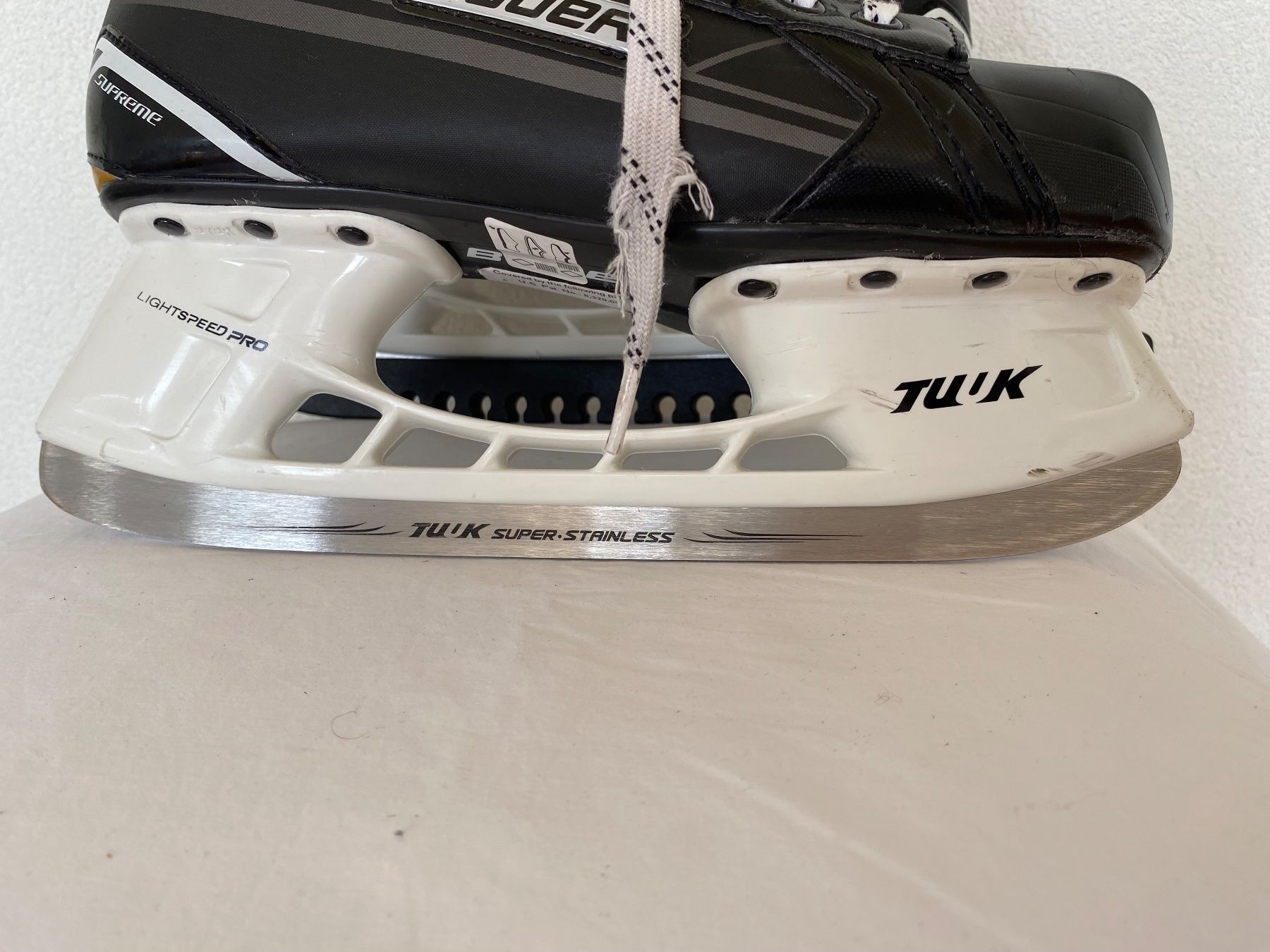 Bauer Pattini da ghiaccio: BAUER SKATE GRÖSSE 43 – Usato da Zürich venduto da Fashionparade 5