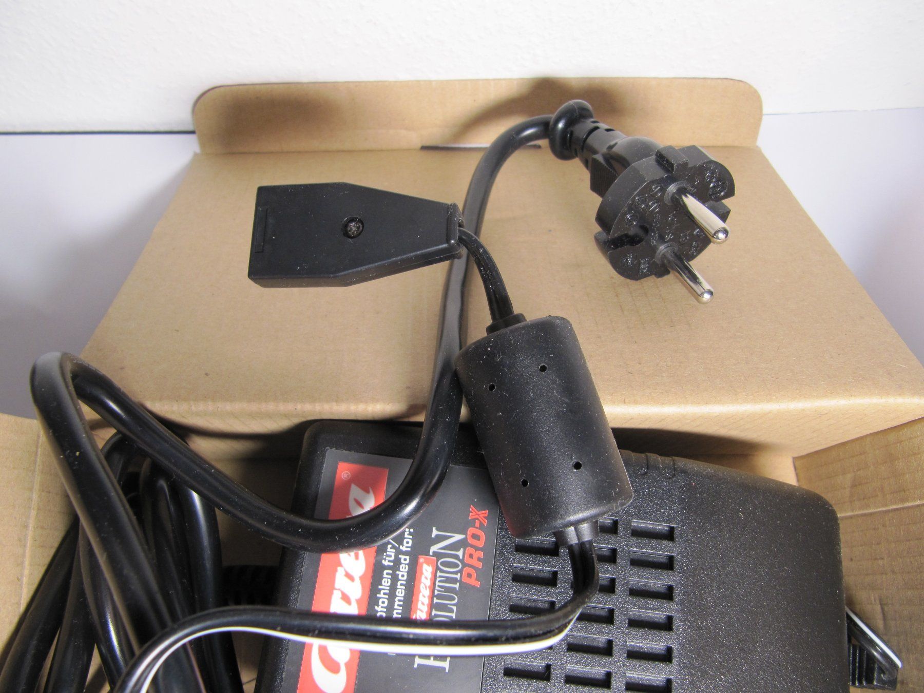 Carrera Piste: CARRERA Evolution Pro - X  Transformer 30305 – Usato da Basel venduto da Kuba2 3