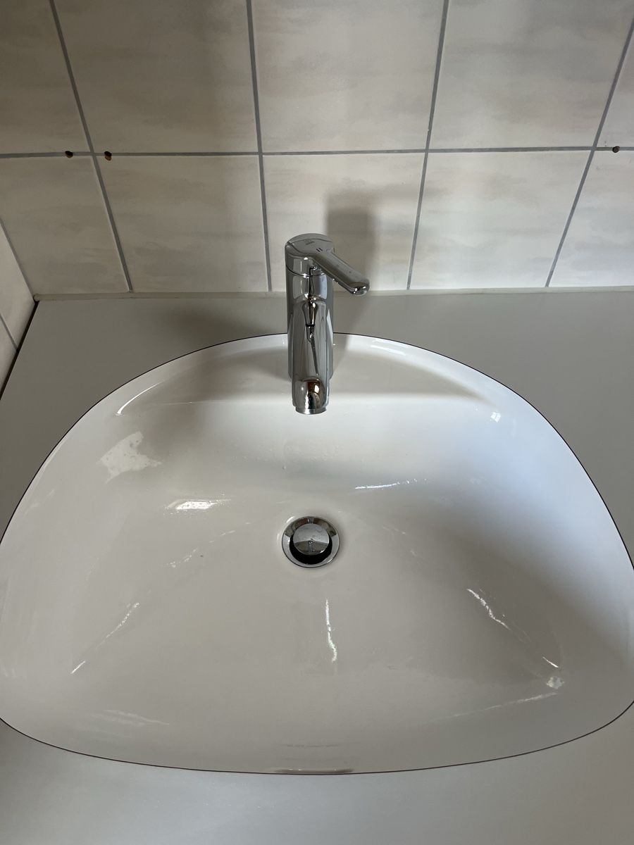 Lavabi & lavandini: Badezimmermöbel / Doppellavabo – Usato da Rheinfelden venduto da Stjarni04 1