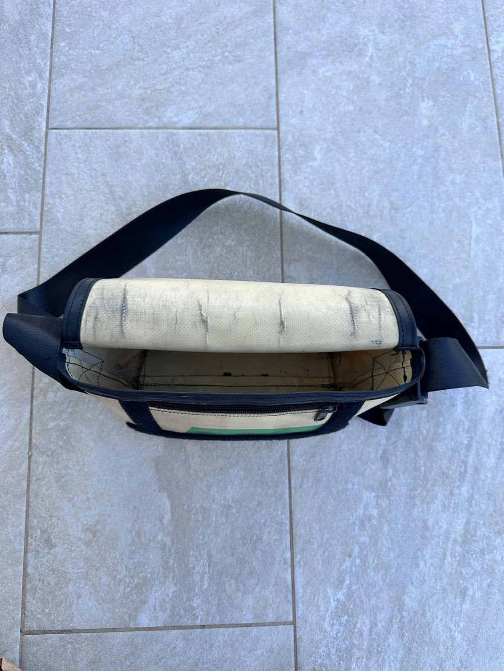 Freitag Borse: Freitag Tasche – Usato da Oensingen venduto da emi_hs6g 3