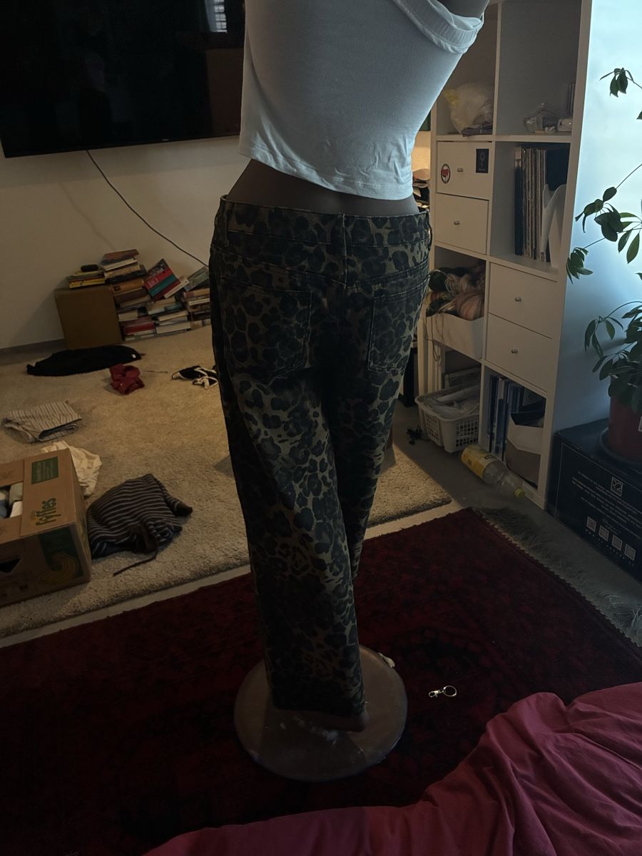 Jeans:  Jeans Leomuster  – Neu (gemäss Beschreibung) aus Ueberstorf von nai_9z9s 1