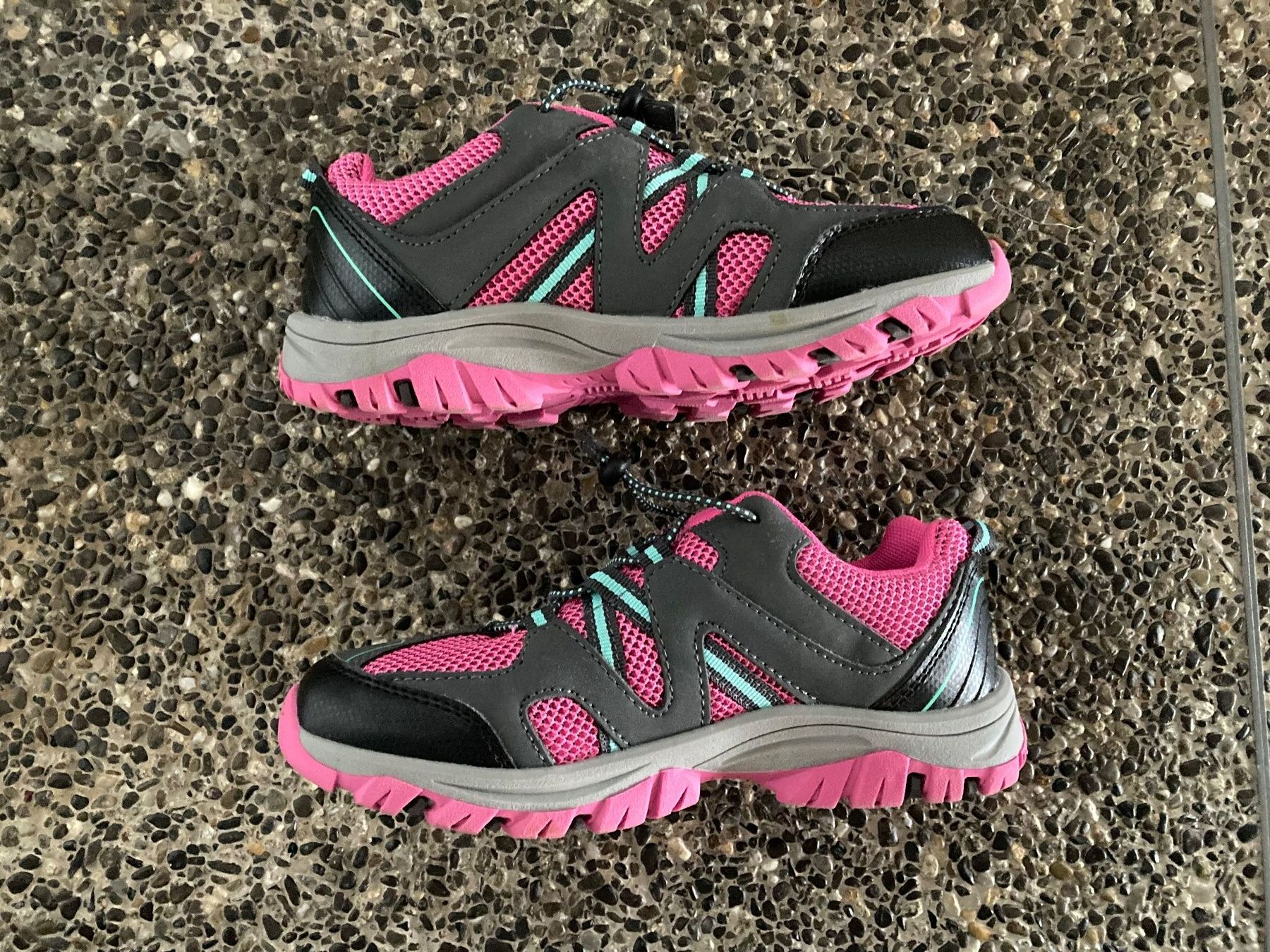 Landrover Schuhe für Mädchen: Trekkingschuhe / Wanderschuhe Landrover Gr. 34 – Neu (gemäss Beschreibung) aus Aetingen von Nadinsky 1