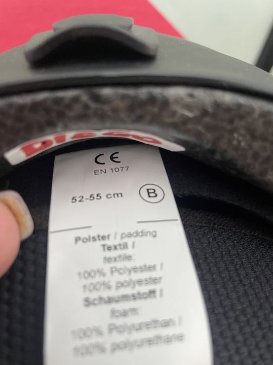 Uvex Helme: Kinder Uvex Skihelm schwarz 52-55cm Unfallfrei – Gebraucht aus Bergdietikon von antovale 3