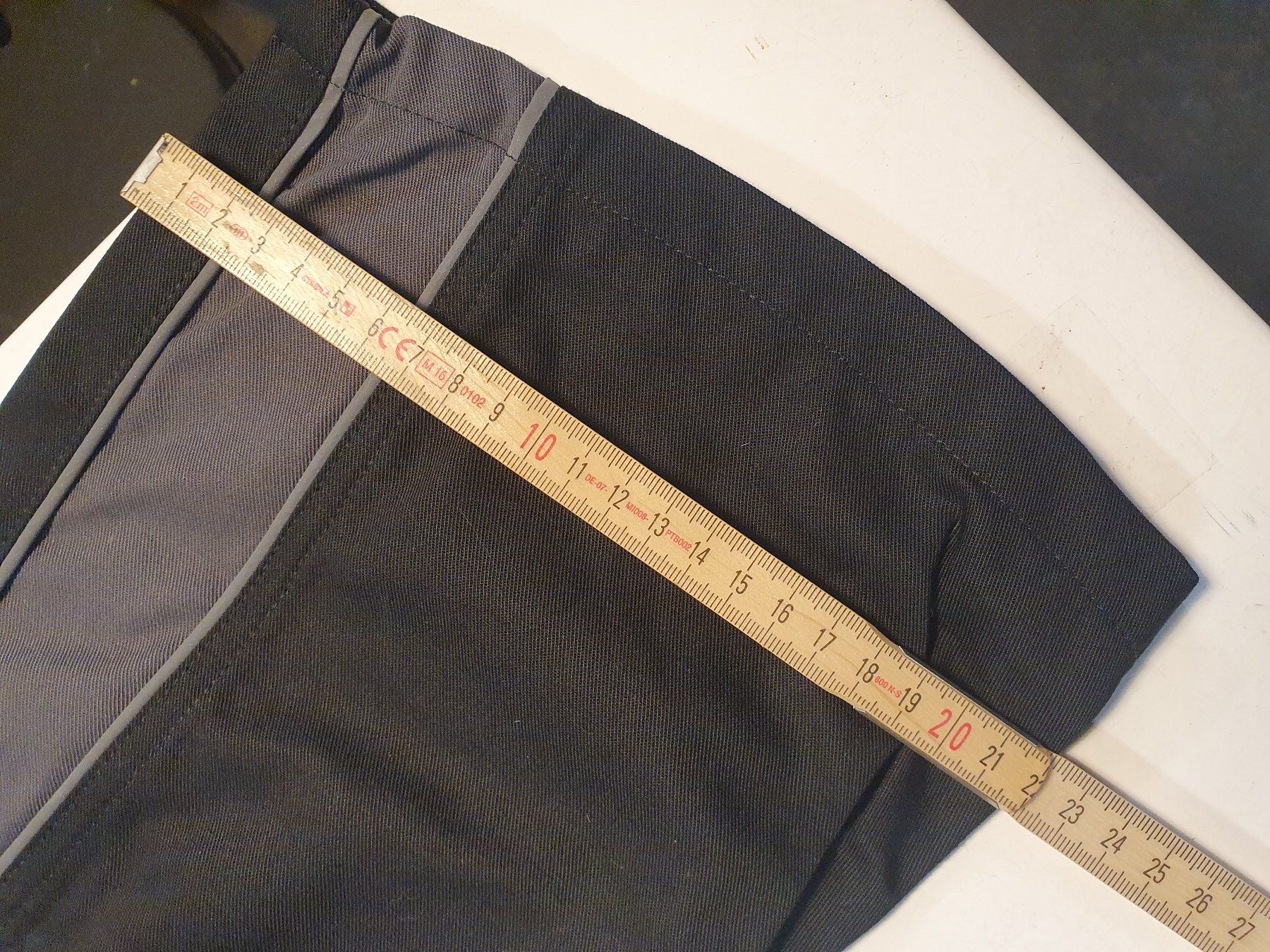 Engelbert Strauss Pantalons: Strauss Arbeitshose grösse 46 – D'occasion à Zürich par loosebone 5