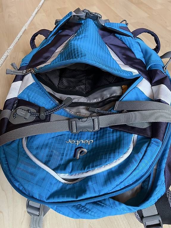 Deuter Zaini: Deuter Freerider 24 sl neuwertig – Nuovo (secondo la descrizione) da Spiringen venduto da brandinder 3