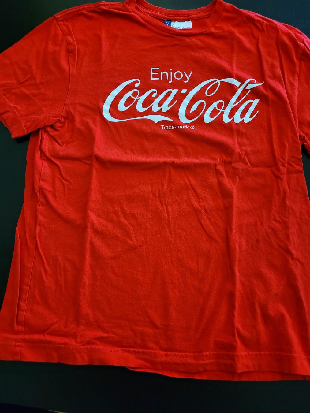 T-Shirts: Coca-Cola T-Shirt, Gr. M, Rot – Gebraucht aus Neuenegg von transformer02