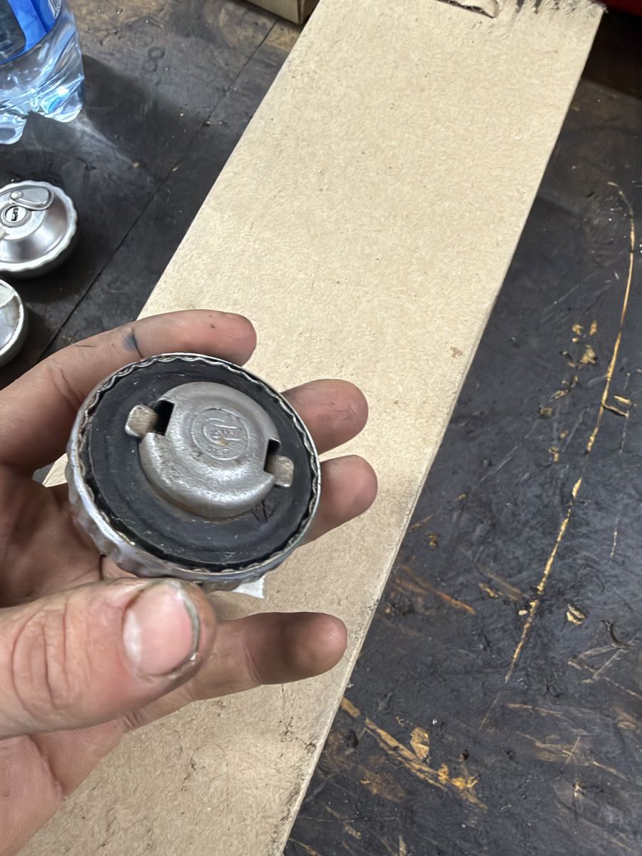 Puch Mofa-Ersatzteile: Puch Tankdeckel 4 – Gebraucht aus Wohlenschwil von MajorTom73 1