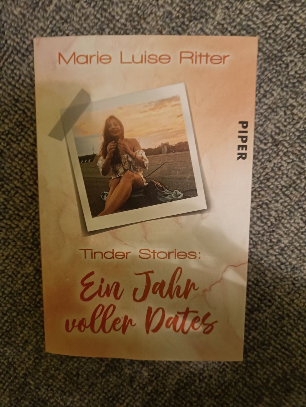 Libri: Ein Jahr voller Dates – Nuovo (secondo la descrizione) da Jaberg venduto da urig17.