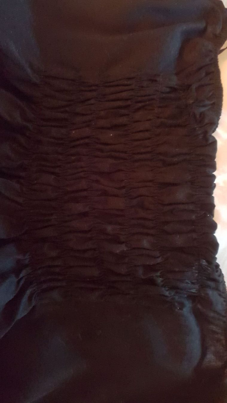 Kleider: Schwarz-weisses Neckholder-Kleid – Neu (gemäss Beschreibung) aus Oberengstringen von Sheera7 6