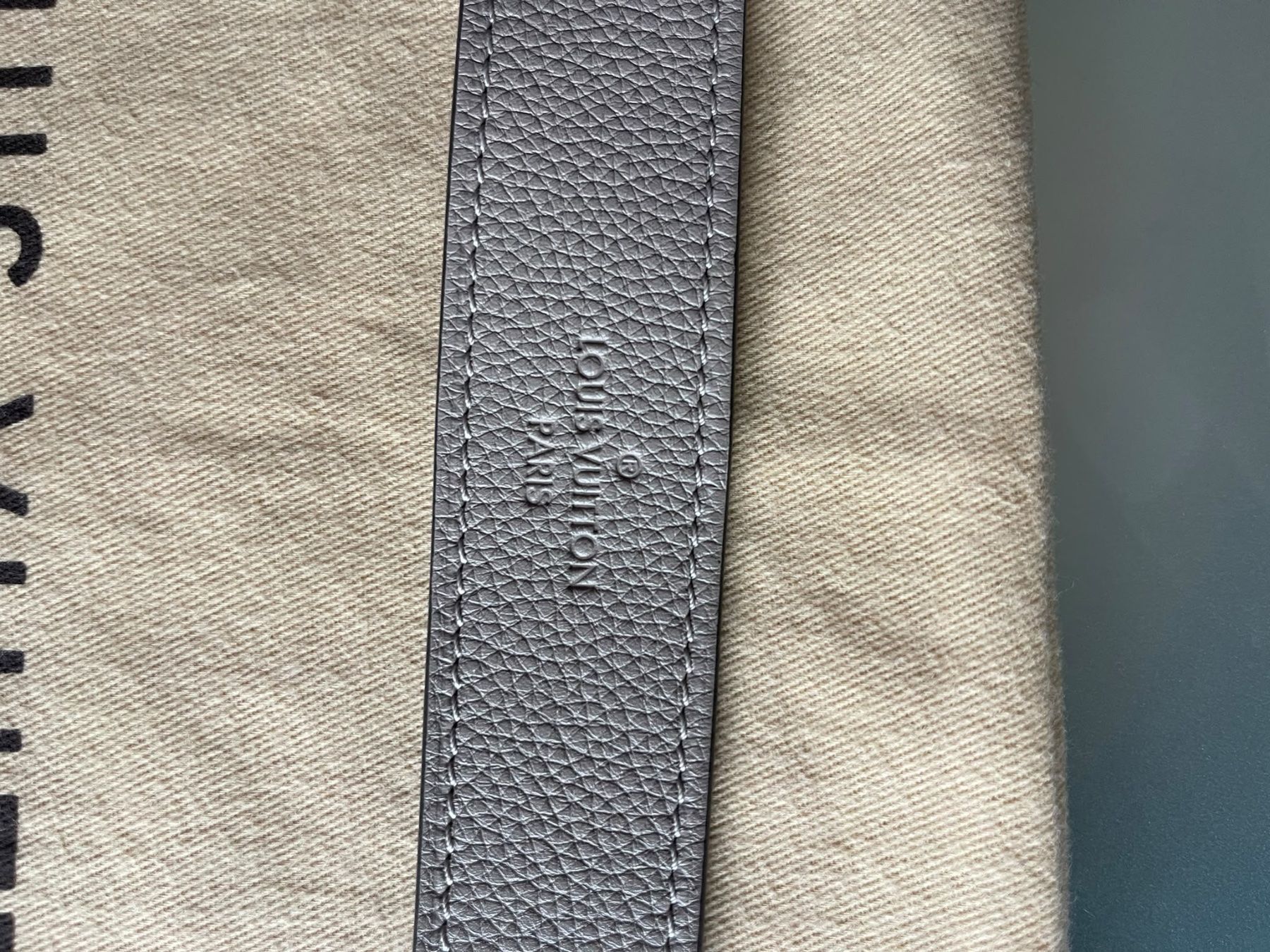 Louis Vuitton Sacs femmes: Louis Vuitton Babylone Tasche – Neuf (Voir description) à Kirchberg SG par ani_xq65 6