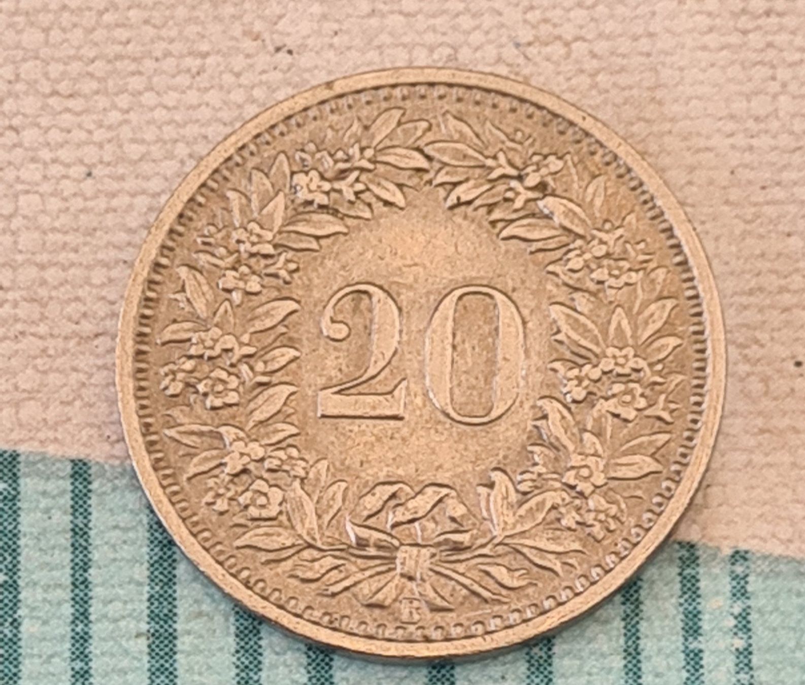Tutti le monete: Monnaie Suisse 20 ct – Usato da Estavayer-Le-Lac venduto da limo-nade
