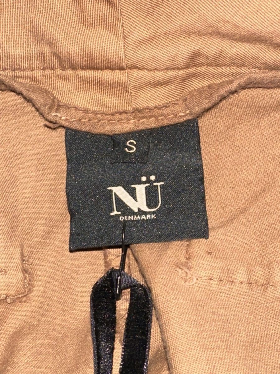Pantaloni: NÜ Dänemark Cargohose Gr. S beige – Nuovo e nell'imballaggio originale da St. Gallen venduto da mai_gd7k 2