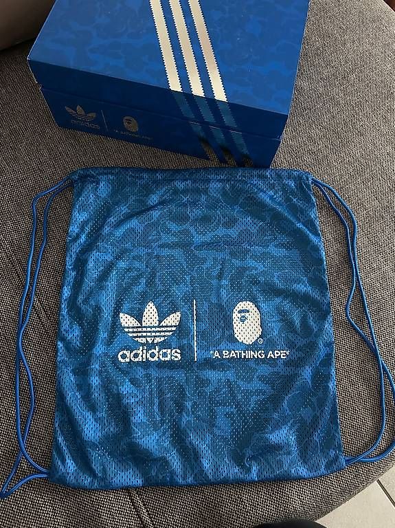 Herrenschuhe: Bape x adidas Forum 84 Low 44,5 – Gebraucht aus Gränichen von adr1an 4