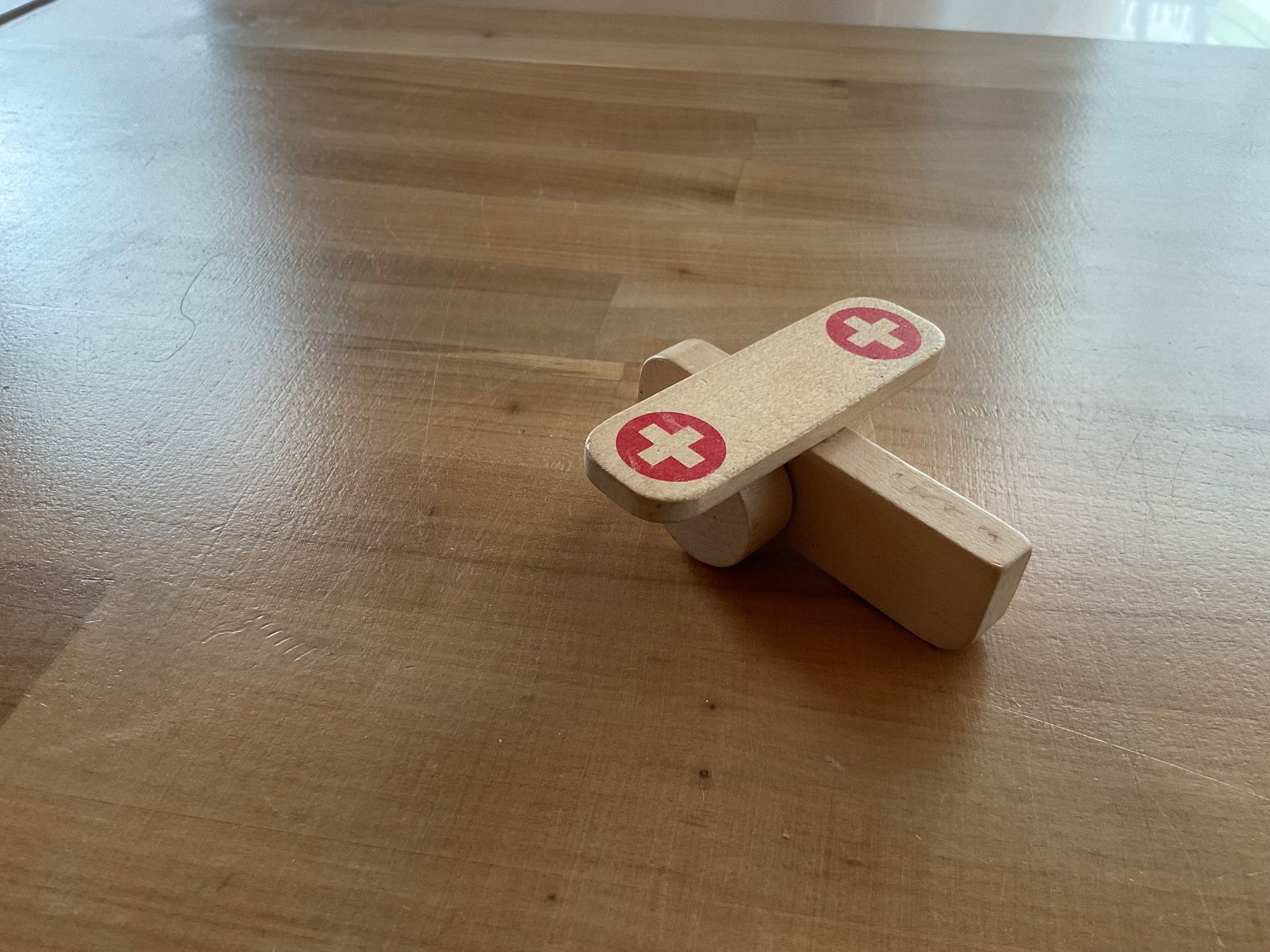 Giocattoli: Figur Flugzeug aus Holz – Usato da Rümlang venduto da baselsale1 2
