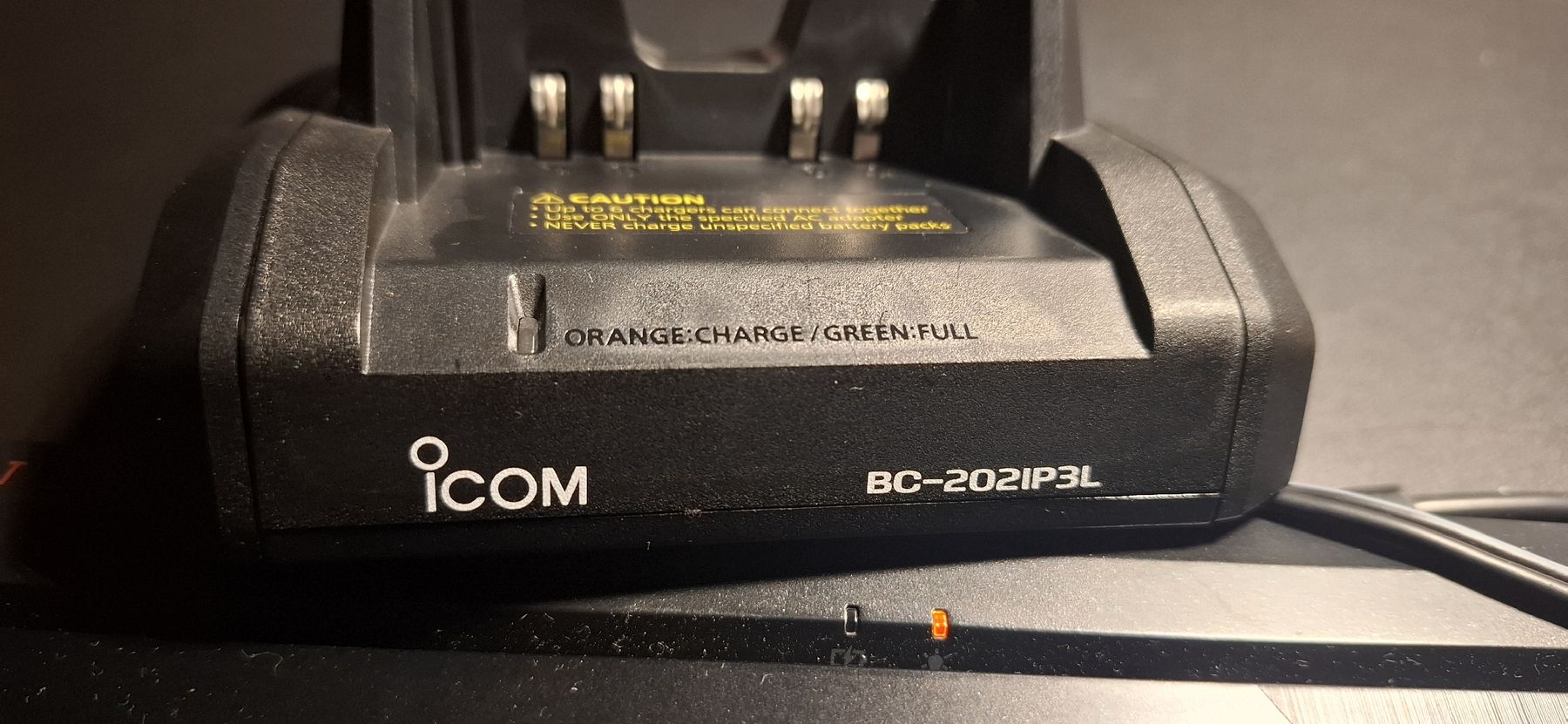 Icom Technique de radiocom: Icom-ID52 E Plus Versand+Verpackung – D'occasion à Chur par Giffa-04-06 4