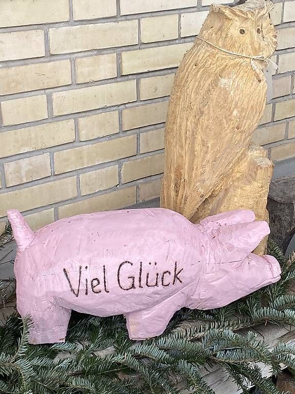 Statuette: Glücksschwein aus Holz – Usato da Wiesendangen venduto da argon03