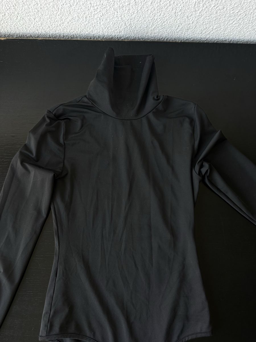Tops: Black Turtleneck Bodysuit, Long Sleeve – Neu (gemäss Beschreibung) aus Zürich von forestF4iry 1