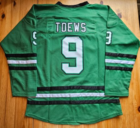 North Dakota Fighting Sioux Hawks Trikot #9 Toews Gr. L NHL