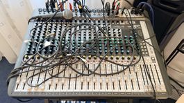 SOUNDCRAFT Signature 22 MTK Mixer Mischer mit Garantie