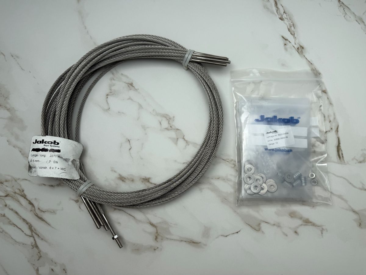 Eisenwaren: Edelstahl-Drahtseile mit Gewindeterminals Ø 5 mm – Neu und originalverpackt aus Zürich von Syossmen