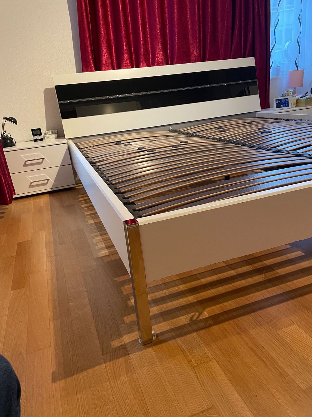Betten: Bett 180x200 – Gebraucht aus Glattbrugg von bed_px75 4