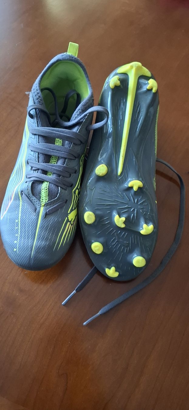 Puma Scarpe per ragazzi: Fussballschuhe – Usato da Thörigen venduto da SILY20 2