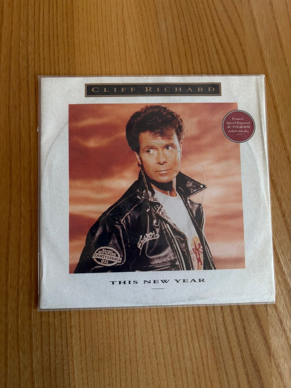 Dischi in vinile: Cliff Richards - This New Yea – Usato da Zofingen venduto da Bigron