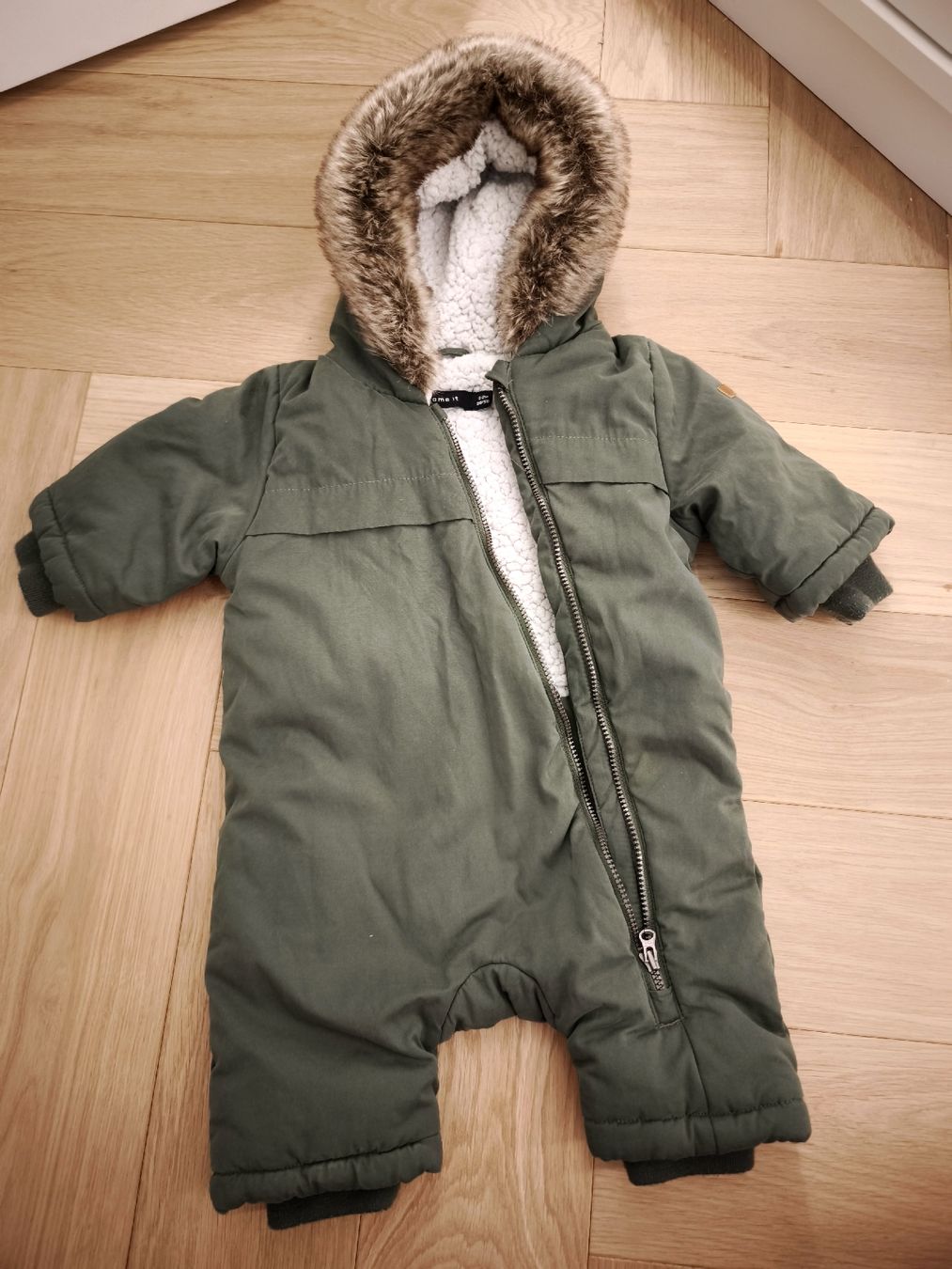 Completi: Winter Overall 50/56 Neigeborene – Usato da Oberrieden venduto da Beti85