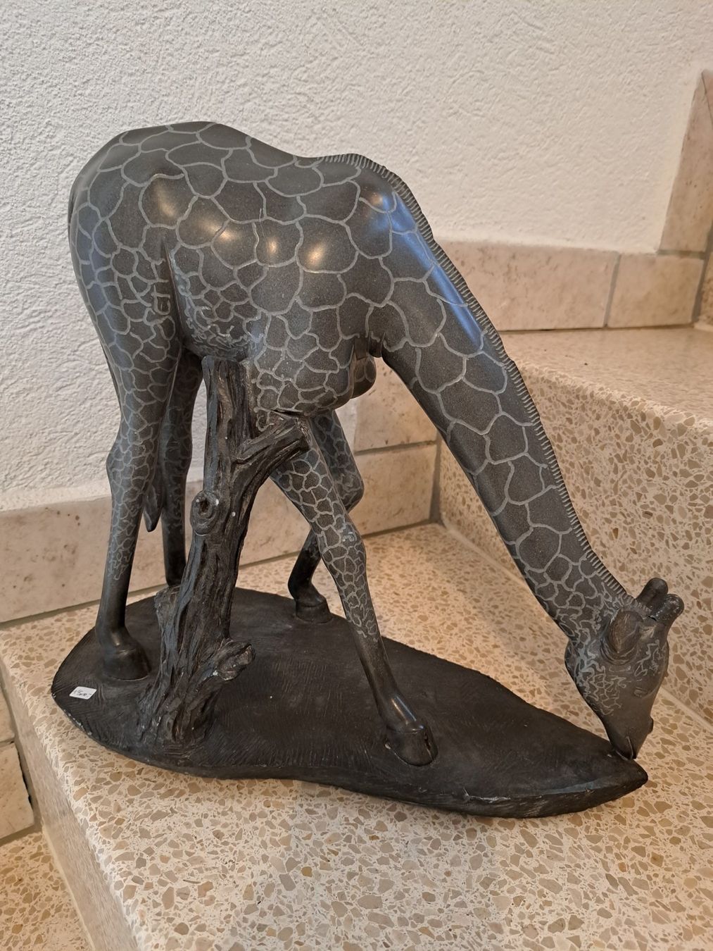 Tutte le decorazioni: Sculpture Girafe en Pierre de Lave – Usato da Le Locle venduto da Lapidary.Duc 2
