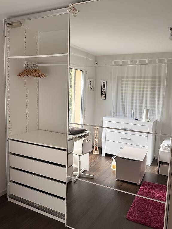 Armadi: Armoire avec penderie  – Usato da Pully venduto da Alexandre_Gordon 1