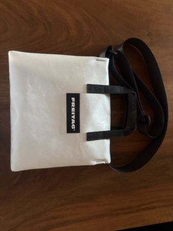 Freitagtasche neu