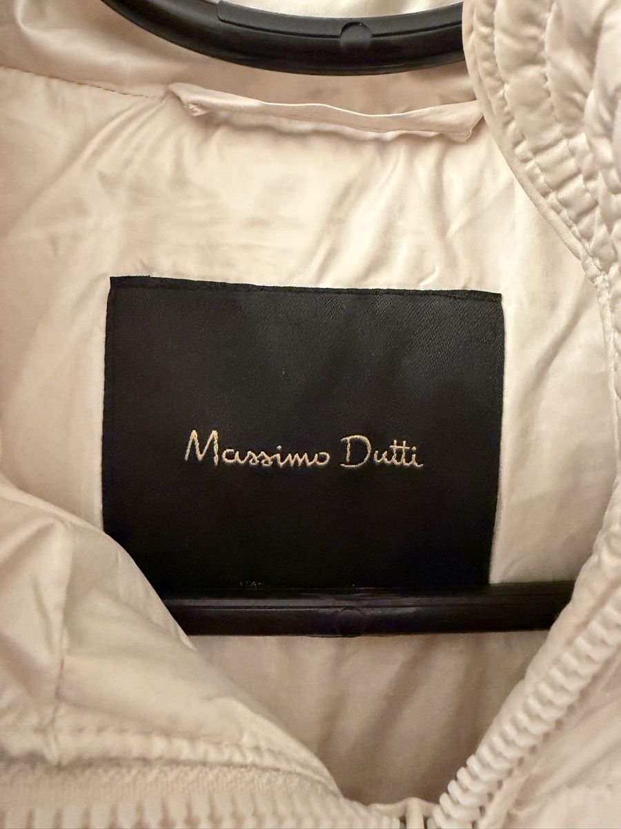 Massimo Dutti Giacche: Massimo Dutti white puffer jacket – Usato da Lausanne venduto da its_zl9h 5