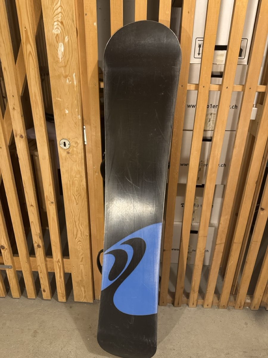 Board: Snowboard 148cm Bindungen inkl., ZUMA – Usato da Schliern b. Köniz venduto da amo_lln9 2
