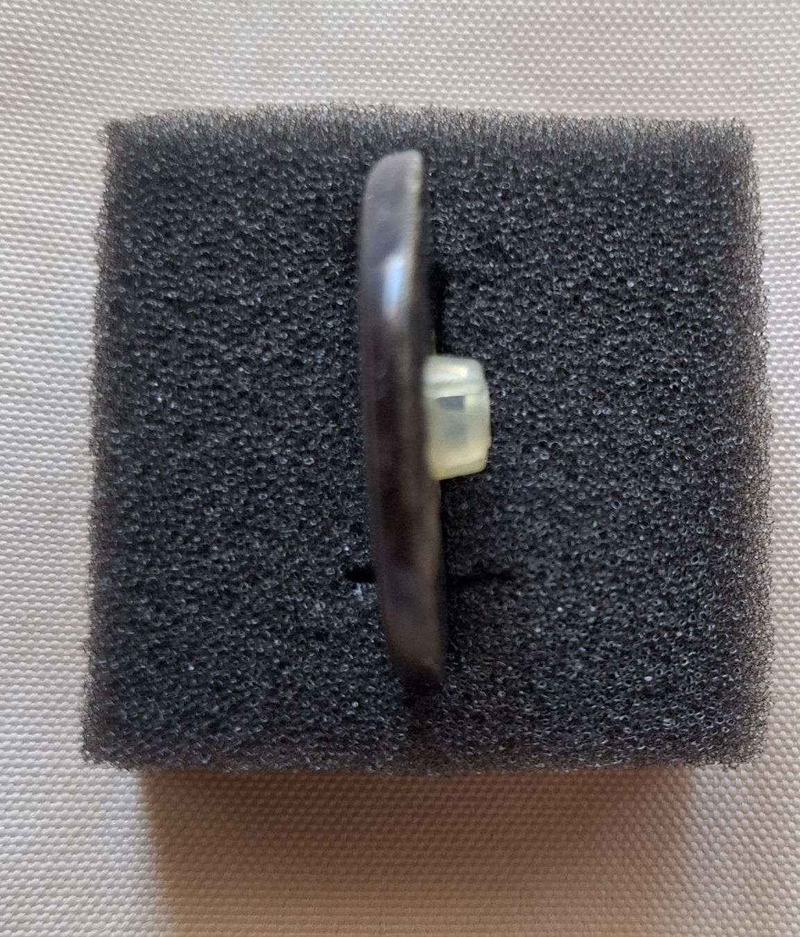 Knöpfe: 1 Knopf aus Perlmutt, oval, ca. 30 mm. – Gebraucht aus Dietikon von Hirschkopf 3