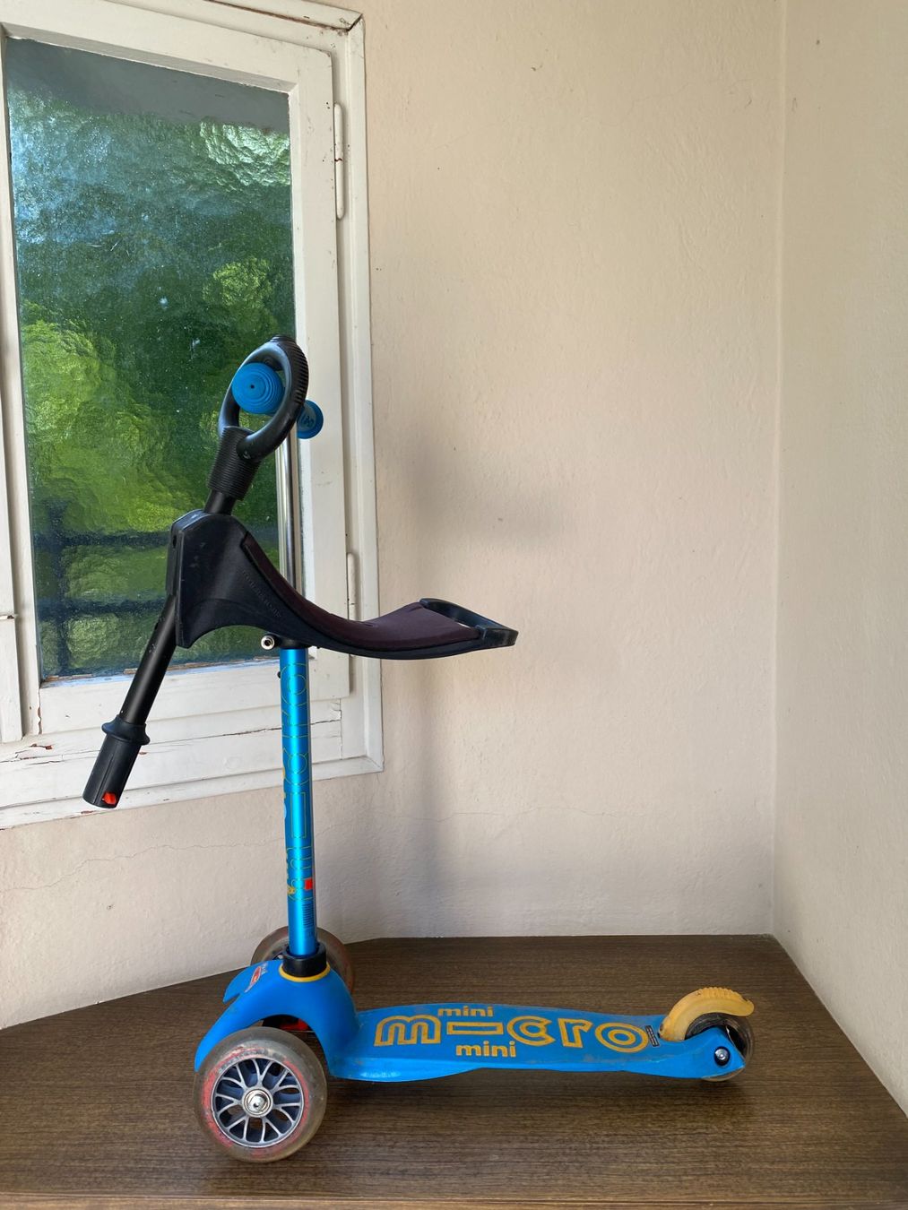 Micro Kickboard: Trottinette Mini Micro 3in1 Deluxe Plus Ice Blue, Kickboard – Usato da St. Gallen venduto da Ildefons 1
