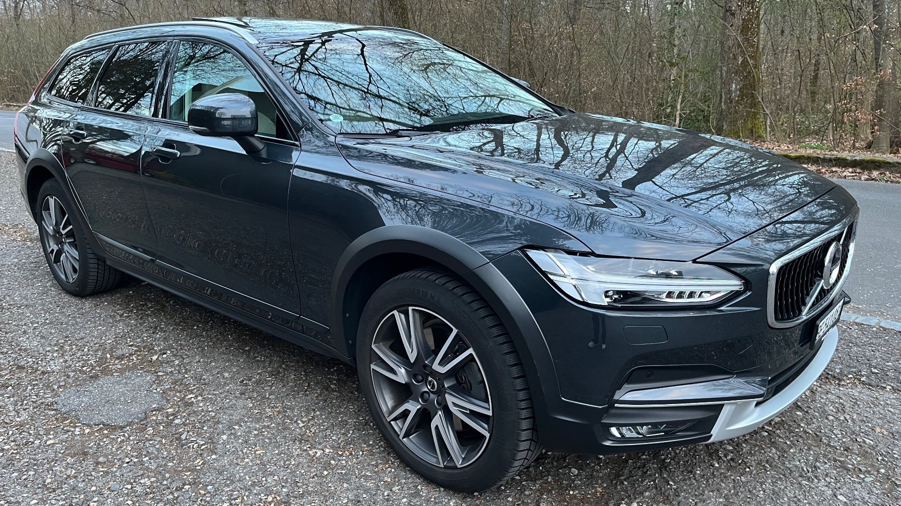 Volvo Automobili: Volvo V90 CC T6 Pro AWD – Usato da Bern venduto da luk_nwh8 1